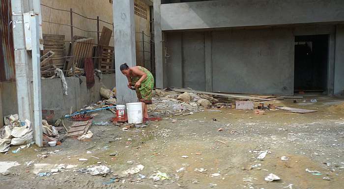 Bathing on construction site