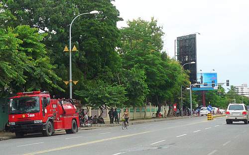 Fire truck to be used as water cannon